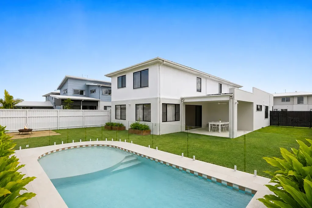 Nirimba 5房  Award Winning Home in the Prestigious Avenues