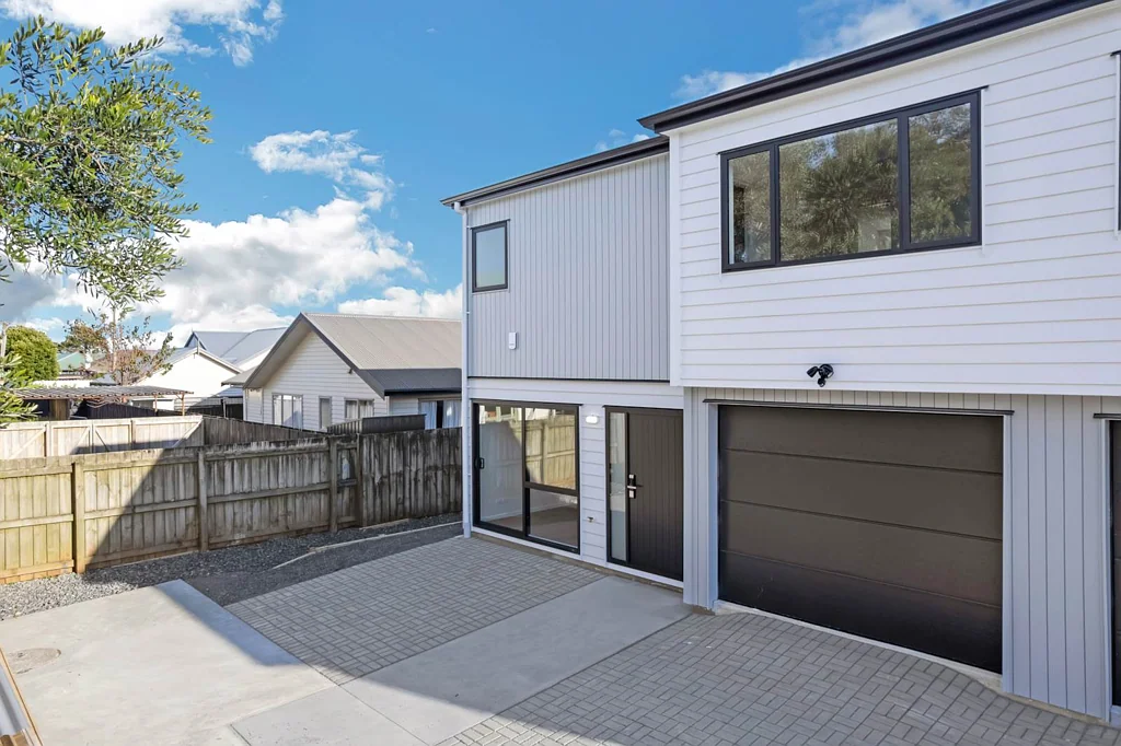 Papakura 4Kwarto Brand New & Freehold, Bring Your Offer!!!