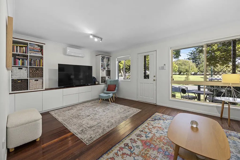 Norman Park 3房 Norman Park 的宽敞优雅生活 Freehold, No Body Corp, Across from Wilson Park