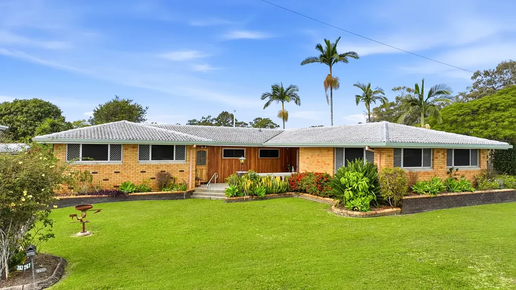 South Grafton 4ਬੈੱਡਰੂਮ CHERISHED FAMILY HOME ON SPACIOUS CORNER BLOCK