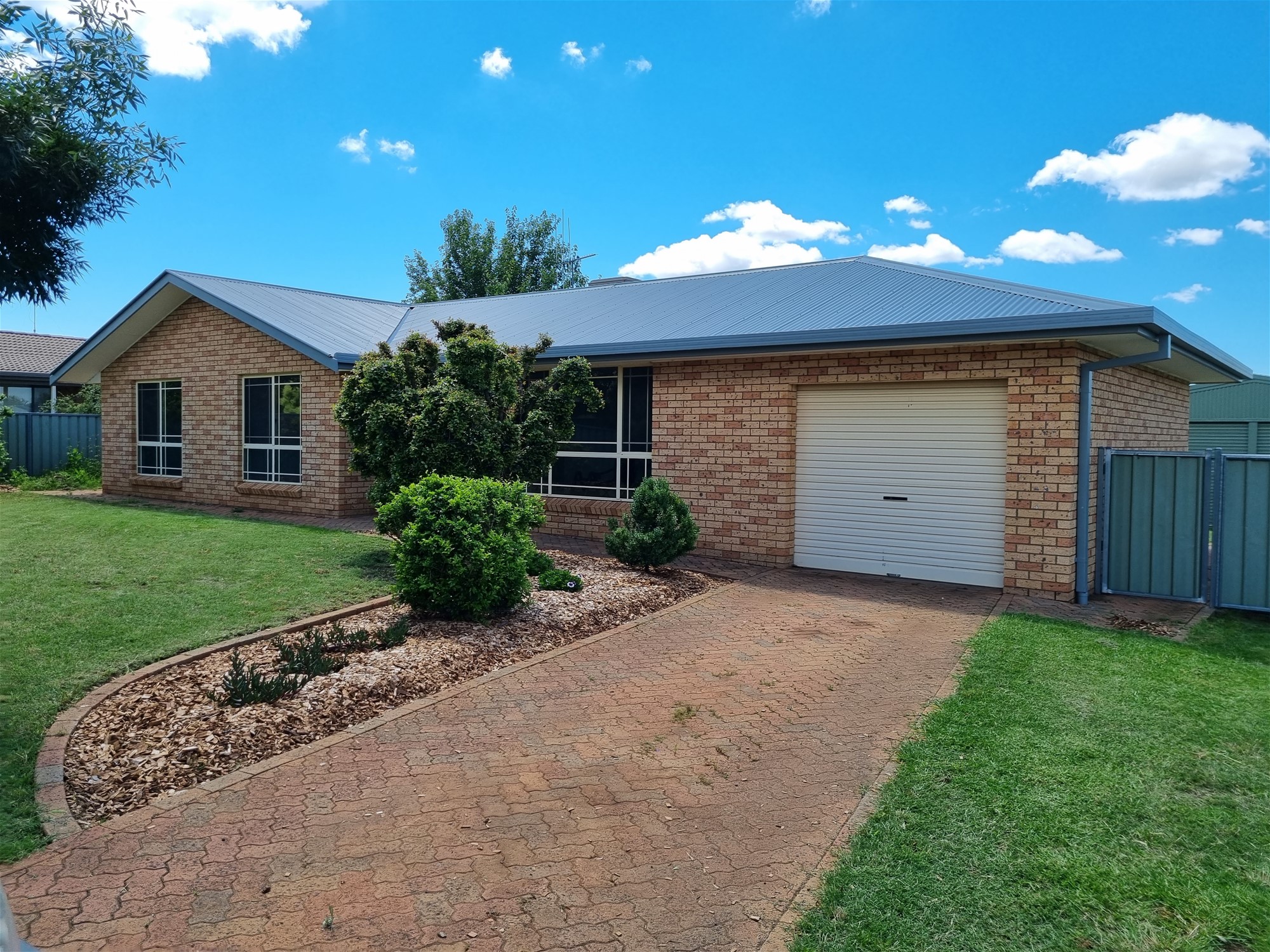 21 THOMAS TOM CR, PARKES NSW 2870, 0 phòng ngủ, 0 phòng tắm, House