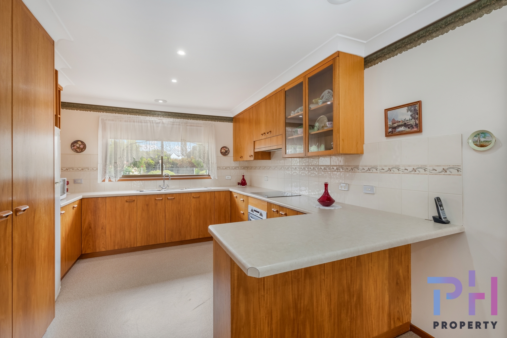 11 MELBURY CT, EPSOM VIC 3551, 0 habitaciones, 0 baños, House