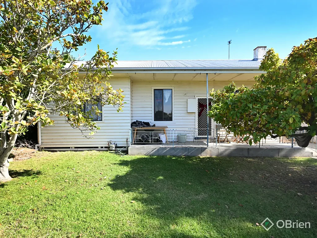 Bairnsdale 3房  West Bairnsdale Opportunity with Room to Improve