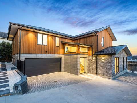 Saint Heliers 5房 180度全景豪宅，好校网，尽享城市与水濱生活的双重魅力！ Where coastal charm and memories meet