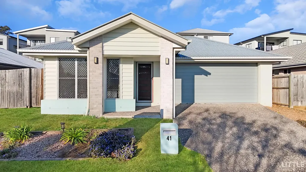 South Ripley 4房  Modern family home in a high demand suburb