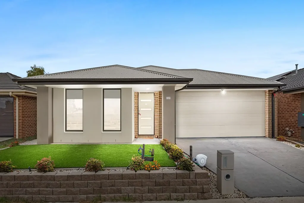 239 Black Forest Road, Werribee, VIC 3030