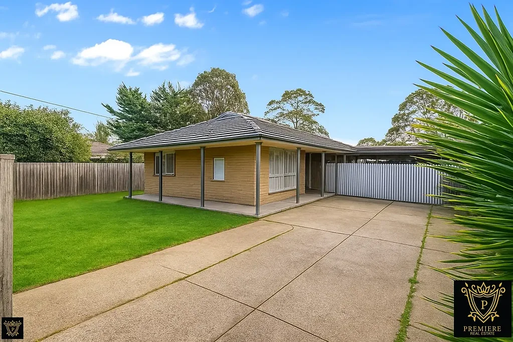 Cranbourne 3ห้องนอน Great Development Opportunity (STCA)!!