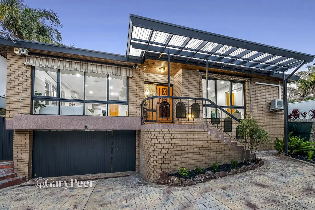 Caulfield 2બેડરૂમ Superbly proportioned single level living