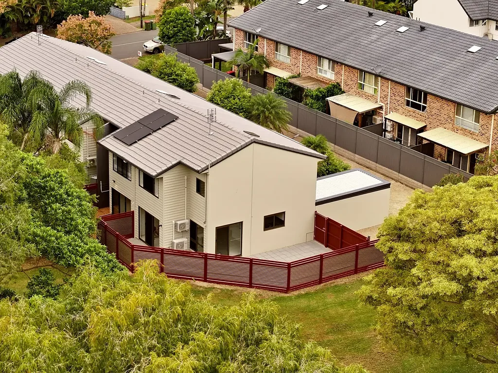 Maroochydore 2Kwarto Brand New Build with Parkside Living and Sunset Views
