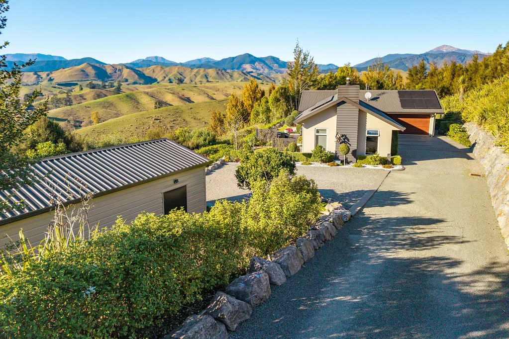 Wakefield 4房  Peace, privacy & panoramic views, close to village