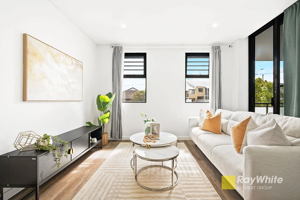 Carlingford 2 Bedroom Carlingford West School Catchment | Prime Location & Smart Layout
