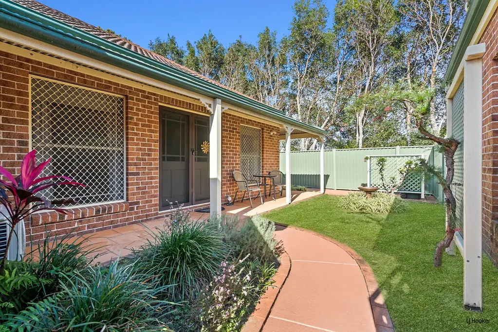 Tweed Heads South 3 Bedroom Offering Class and Convenience. Walk to Everything!