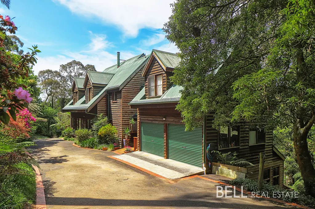 3 Lakeside Drive, Emerald, VIC 3782