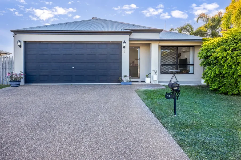 Kirwan 3 Bedroom A Fantastic Opportunity in a Quiet Kirwan Neighbourhood