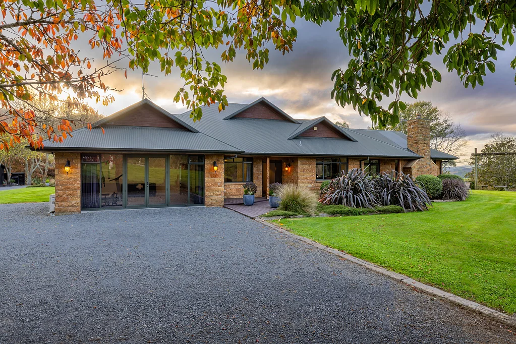 Cambridge Magical Mountain Retreat near Lake Karapiro