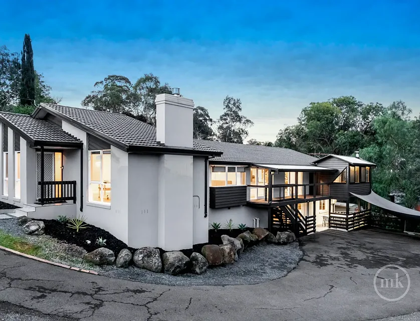22 Zig Zag Road, Eltham, VIC 3095, 5房, 4浴, 独立屋