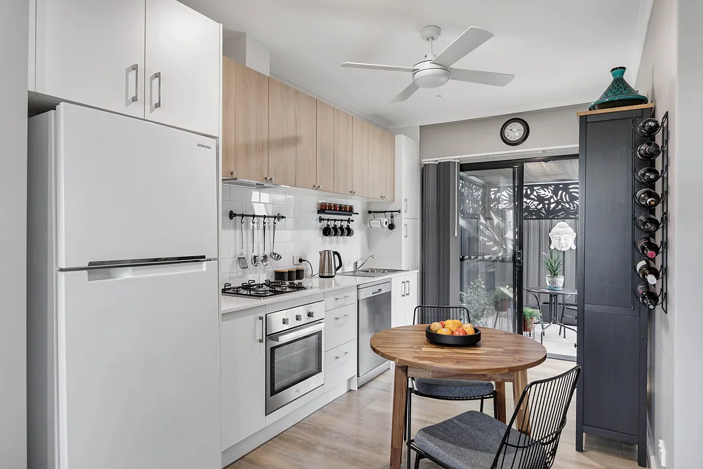 Seaton 2 Bedroom Updated and Low Maintenance Solid Brick Gem