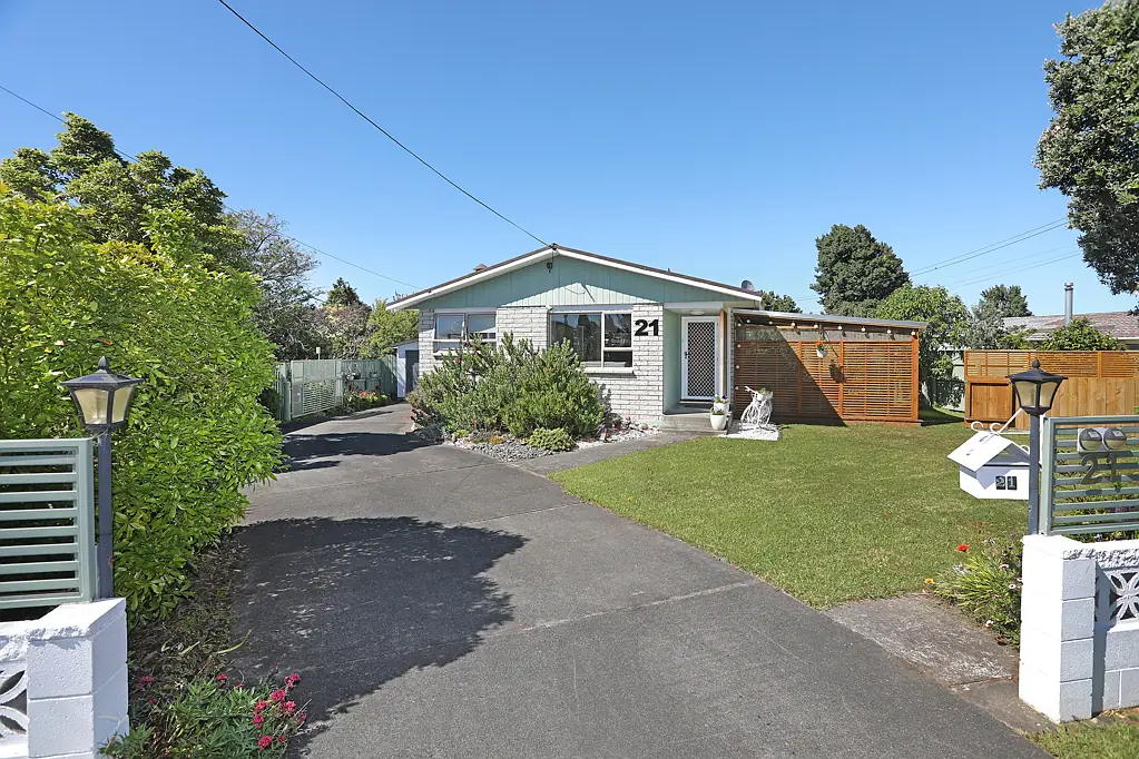 21 Flower Street, Bulls, Rangitikei, Manawatu-Wanganui