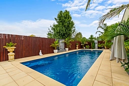 15 Stringer Road, Toongabbie
