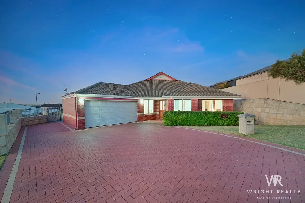 Hocking 4Zimmer *VIP PREVIEW* Saturday 18th July 4:00pm to 4:30pm. Please SMS Karl Wright on 0450 556 146 to confirm your attendance.