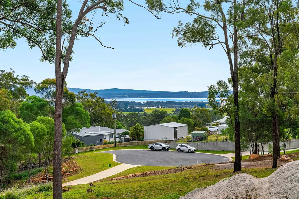 Ilarwill  Premium Elevated Block - Holmwood Estate, Golf Links