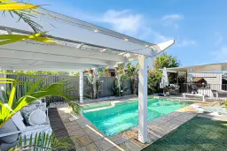 21 Moorshead Avenue, Golden Beach