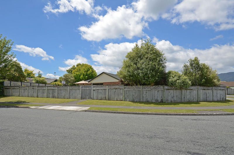 8 Delaware Grove, Totara Park, Upper Hutt, 3 rūma, 0 rūma horoi