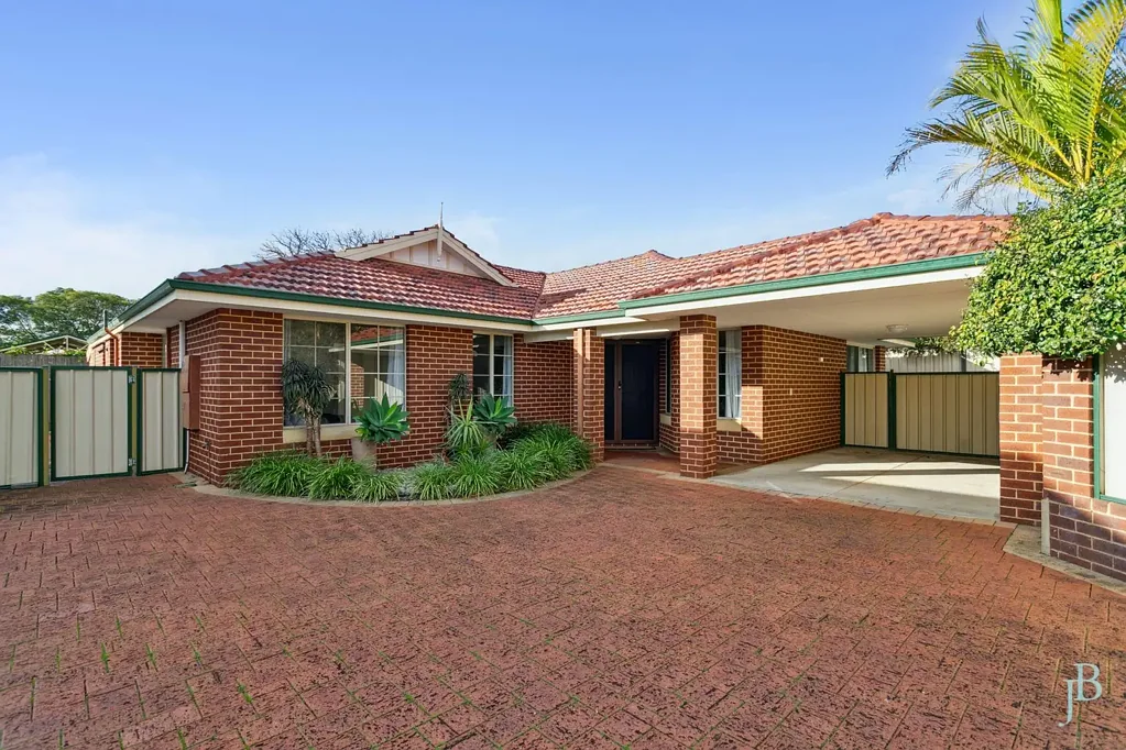 64B Cloister Avenue, Manning, WA 6152