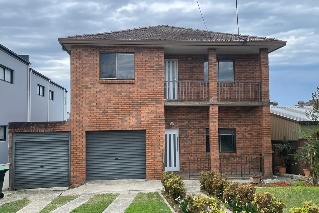 Spacious Four-Bedroom Home in Quiet Cul-de-Sac with District Views
