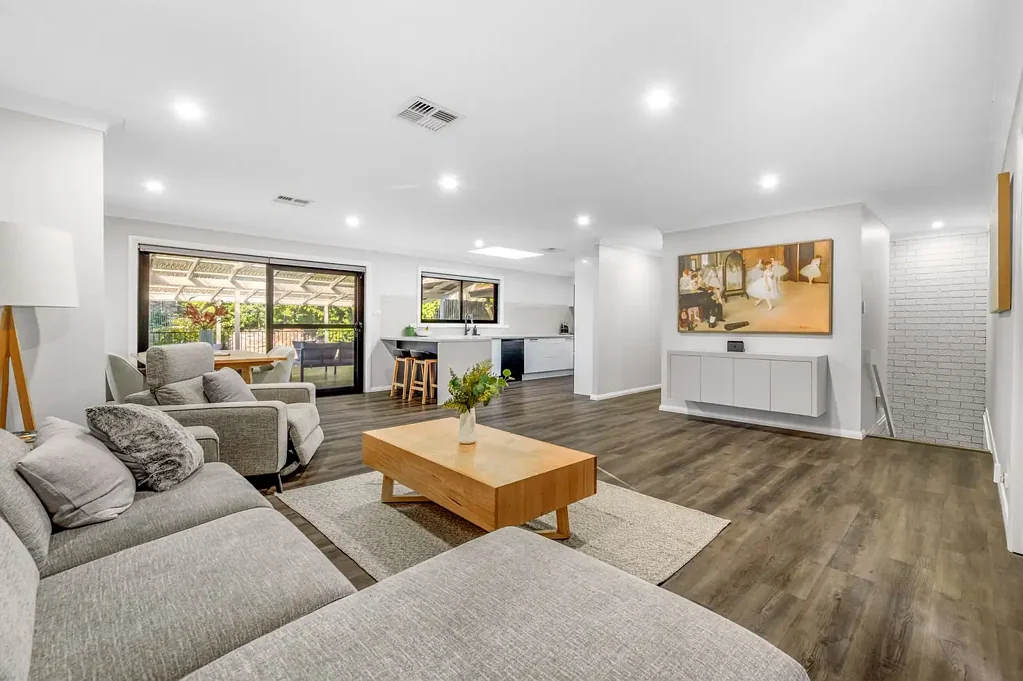 26 Bowman Avenue, Camden South, NSW 2570