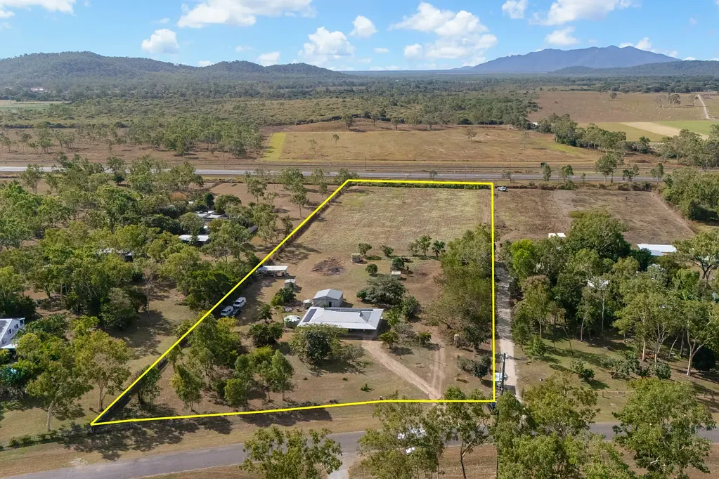 Alligator Creek 3कमरा Affordable 5-Acre Lifestyle Property with House, Shed & Potential