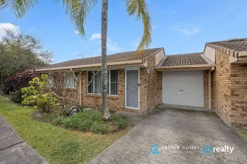 Southport 2침실 UNDER OFFER - OPEN HOME CANCELLED!