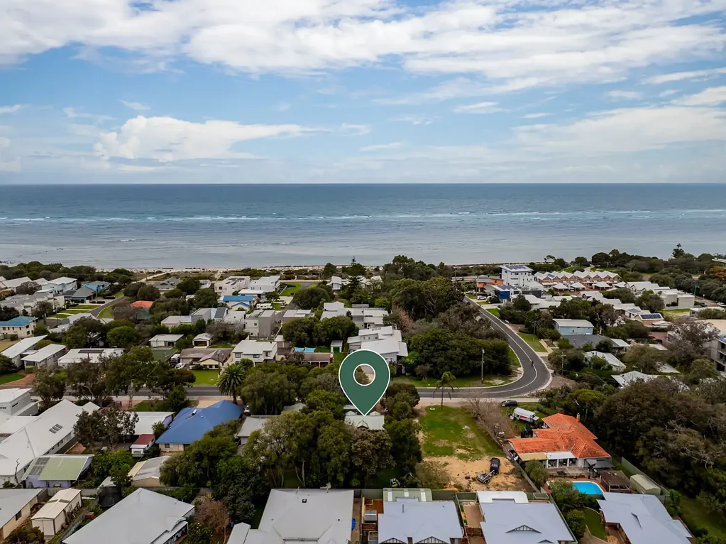 Dunsborough 4Kwarto Location, location, location!