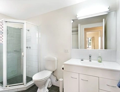 91/300 Sir Fred Schonell Drive, St Lucia, QLD 4067, 1房, 1浴, 排房