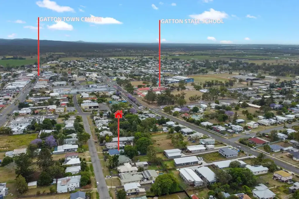 Gatton 6 Bedroom Prime Investment Opportunity!