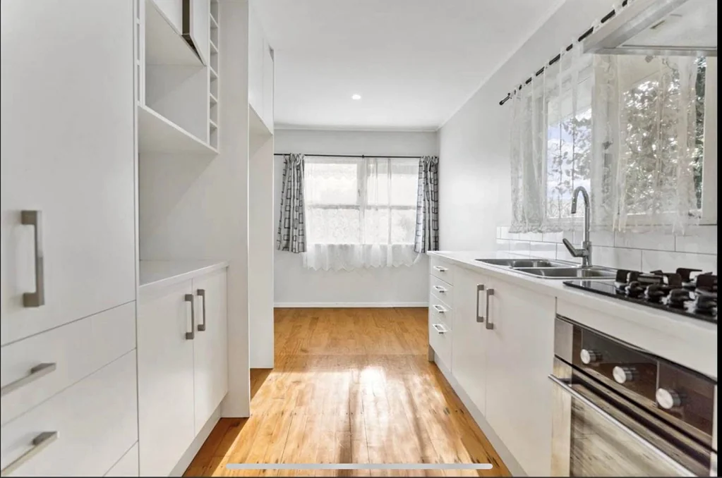 Mangere East 3房  Developers Dream!