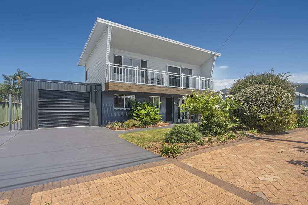 Sussex Inlet 3Kwarto Bright and Inviting Residence in Prime Sussex Inlet Location