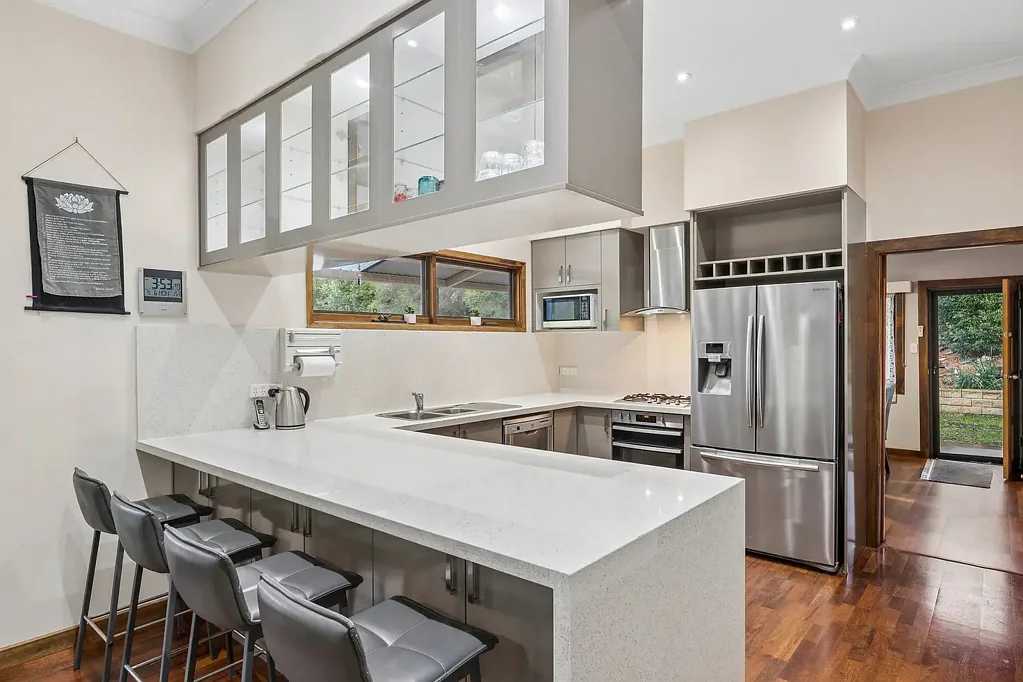 Warrimoo 3Zimmer Peaceful Family Sanctuary on 2,523sqm (approx.) block with Bushland Outlook