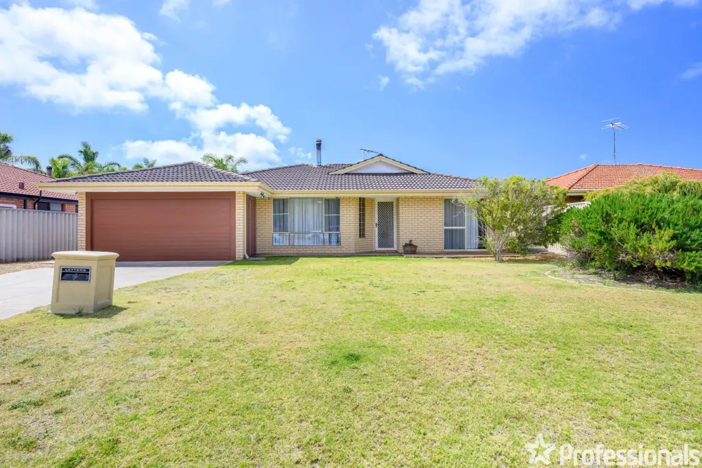 Waikiki 4 Bedroom BEACHSIDE WAIKIKI FAMILY HOME SITTING ON A 680SQM BLOCK