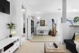 8/9 St Marks Drive, Hillarys