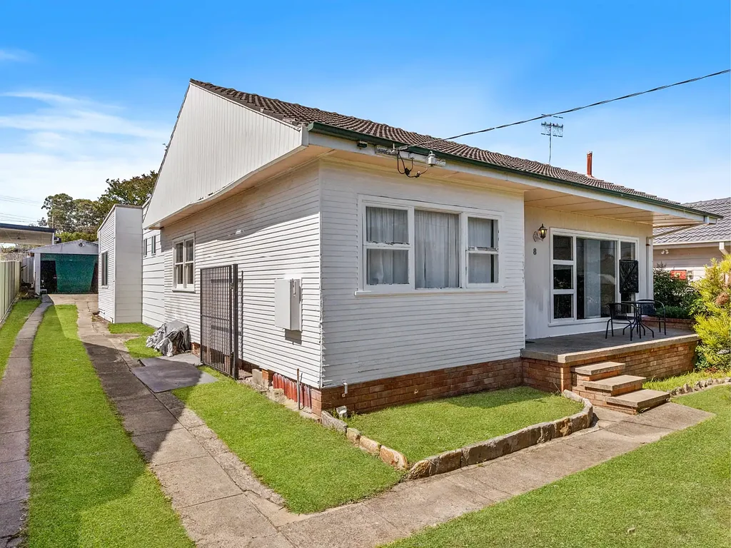 8 Margaret Street, Belmont North, NSW 2280