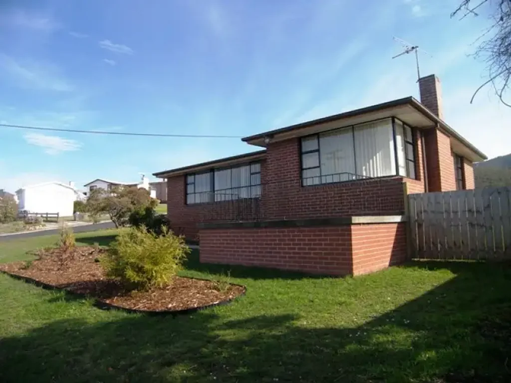 3 Canberra Road, Claremont, TAS 7011