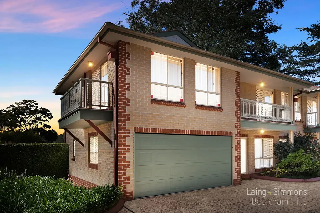 Baulkham Hills 3 Bedroom Duplex-Style Townhouse on Huge 297sqm Block! Generous Proportions with Fantastic Outdoor Entertaining Area