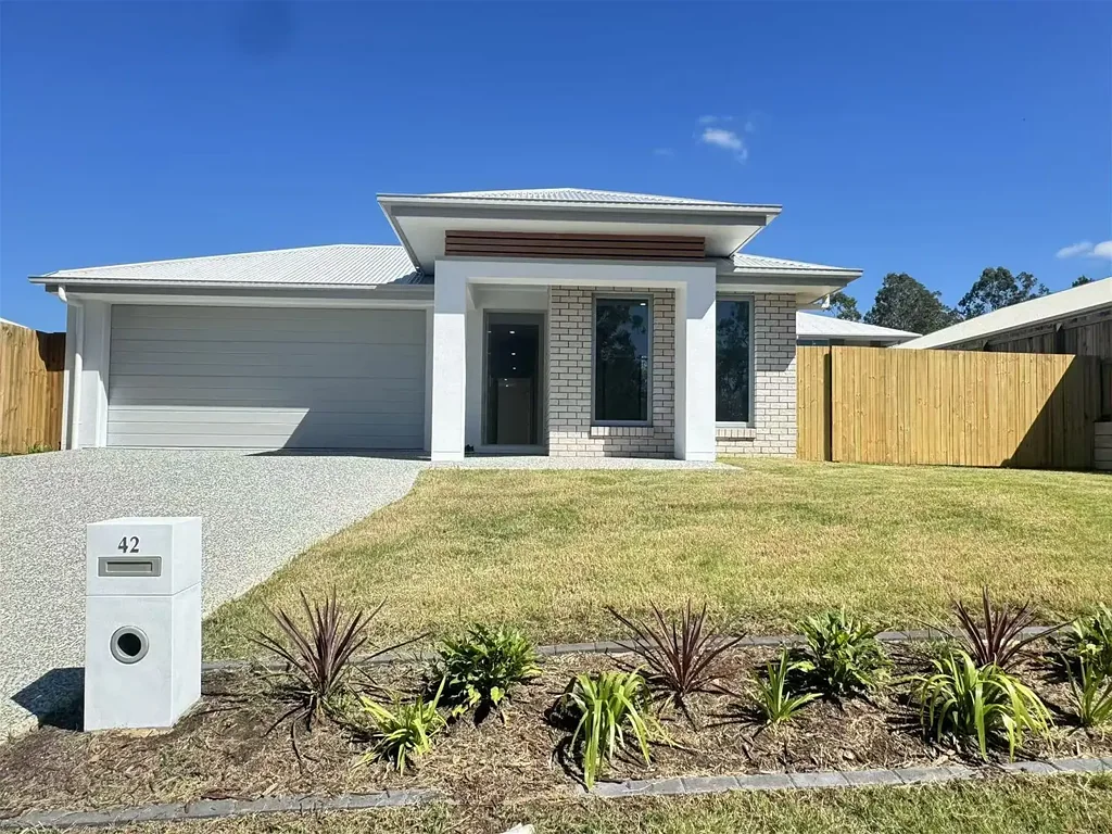 Brand New Luxury Family Home | 5 Bedrooms Opposite Park | Move In Now