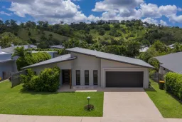 73 Endeavour Circuit, Cannonvale