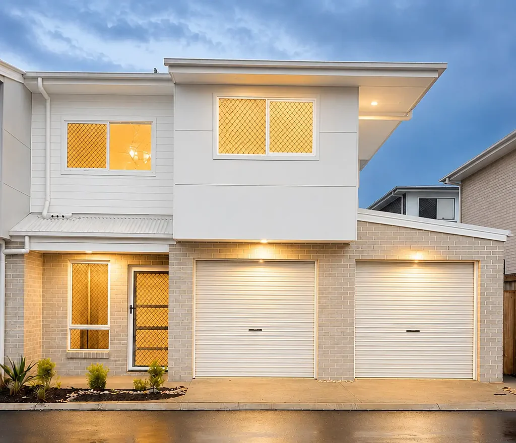 ***BRAND NEW*** 4 WEEKS FREE RENT PLUS ONE MONTH FREE INTERNET WITH RUSH BROADBAND*-4 BEDROOM TOWNHOUSE AVAILABLE NOW