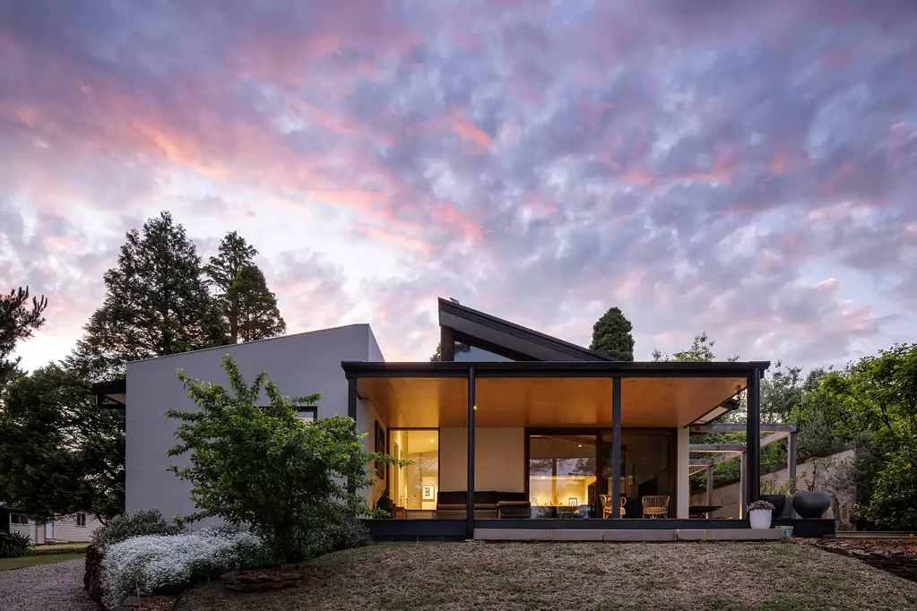 Leura 4ਬੈੱਡਰੂਮ ARCHITECHTURAL MASTERPIECE - 300M TO LEURA VILLAGE