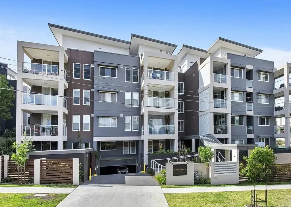 Asquith 1房  Contemporary Apartment Living in the Heart of Asquith