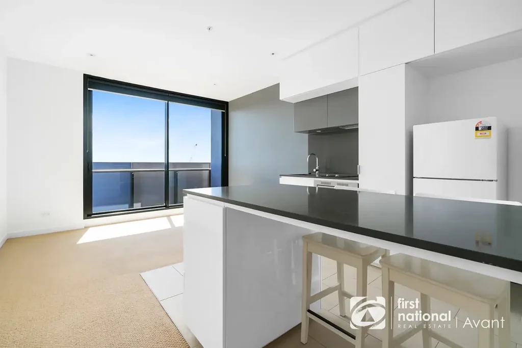 2705/555 Swanston Street, Carlton, VIC 3053