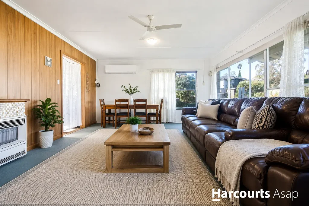 Doveton 4બેડરૂમ Corner Block Opportunity on 581m² in a Prime Location